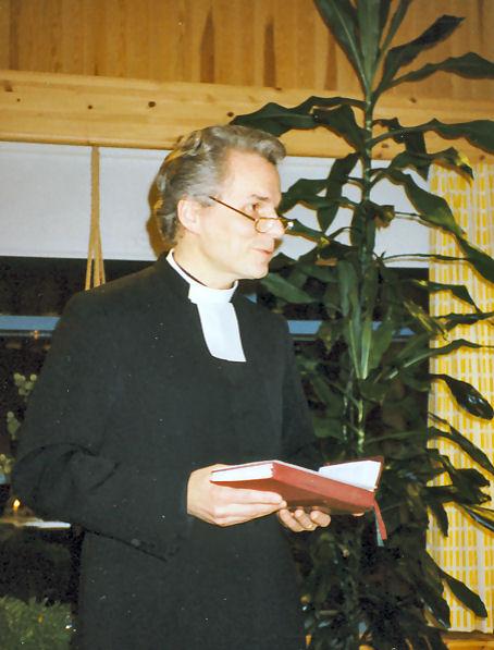011muistotilaisuus2.jpg